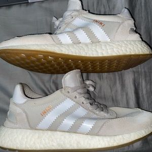 ADIDAS INIKI BOOST